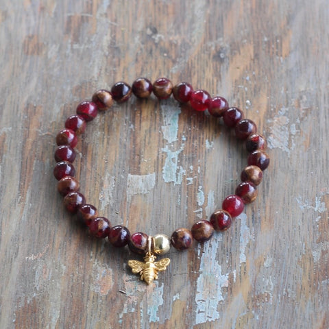 6mm Red Goldstone with Vermeil Bumblebee