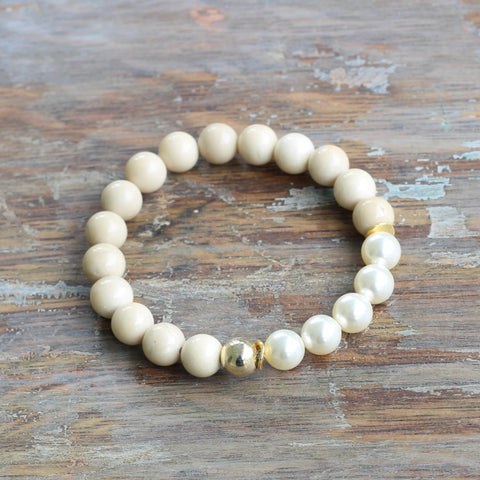 8mm Riverstone with Pearl